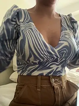 DulceMya6 online show from 05-25-26, 12:22