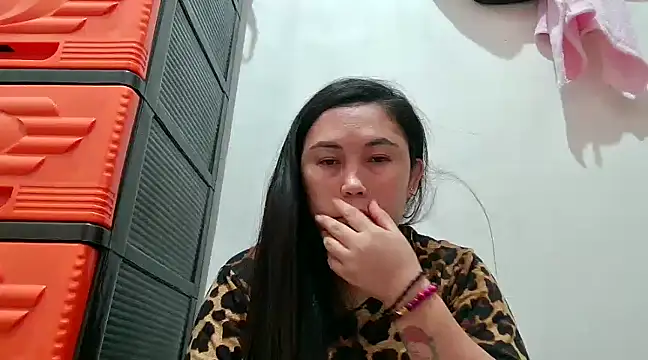 LalaiAsian online show from 03-09-25, 06:43