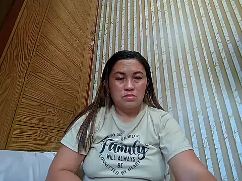 LalaiAsian online show from 04-14-26, 06:30