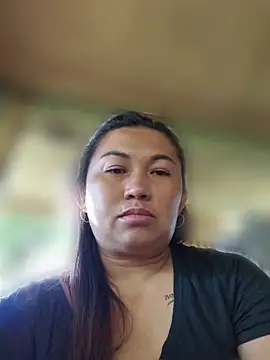 Snapshot of LalaiAsian chatting on 05-17-26, 11:45 LalaiAsian online show from 05-17-26, 11:45