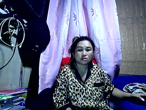 LalaiAsian online show from 06-19-26, 03:38