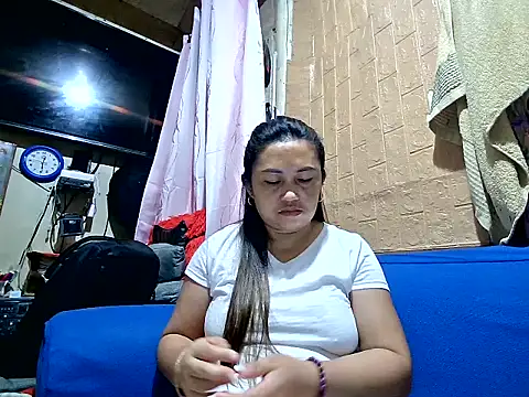 LalaiAsian online show from 07-08-26, 11:09