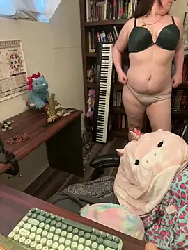 Adobe Angel online show from 02-20-25, 12:30