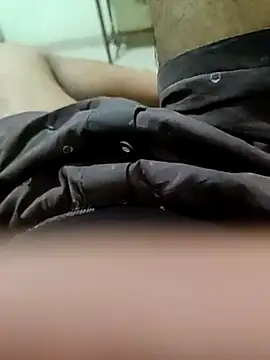 Snapshot of rajkumarratho chatting on 02-06-25, 09:22 rajkumarratho online show from 02-06-25, 09:22