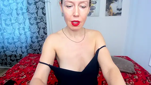 Snapshot of BrendaCain chatting on 03-13-25, 04:05 BrendaCain online show from 03-13-25, 04:05