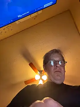 Snapshot of jck1m0t chatting on 11-20-25, 11:04 jck1m0t online show from 11-20-25, 11:04