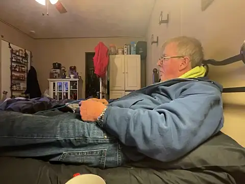 Snapshot of jck1m0t chatting on 12-02-25, 01:00 jck1m0t online show from 12-02-25, 01:00