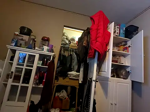 Snapshot of jck1m0t chatting on 12-03-25, 12:40 jck1m0t online show from 12-03-25, 12:40