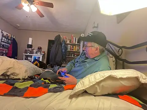 Snapshot of jck1m0t chatting on 02-05-26, 04:06 jck1m0t online show from 02-05-26, 04:06