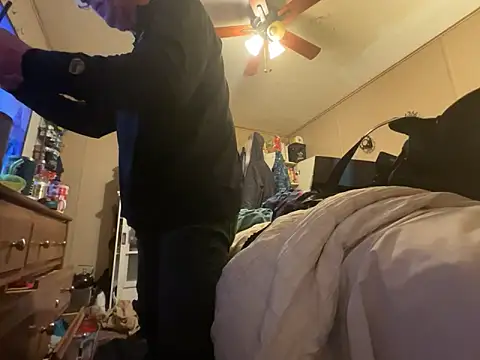 Snapshot of jck1m0t chatting on 02-11-26, 04:06 jck1m0t online show from 02-11-26, 04:06