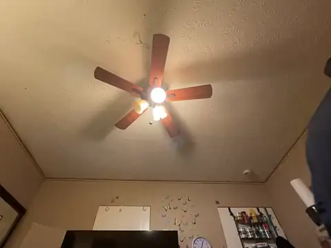 Snapshot of jck1m0t chatting on 02-12-26, 12:05 jck1m0t online show from 02-12-26, 12:05