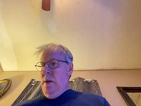 Snapshot of jck1m0t chatting on 03-12-26, 03:34 jck1m0t online show from 03-12-26, 03:34