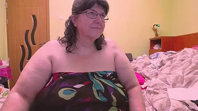 HugeTits online show from 03-23-26, 01:42