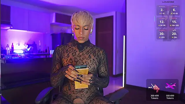 Snapshot of AmberRaus chatting on 11-26-25, 03:07 AmberRaus online show from 11-26-25, 03:07