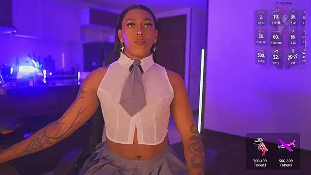 Snapshot of AmberRaus chatting on 12-05-25, 02:42 AmberRaus online show from 12-05-25, 02:42