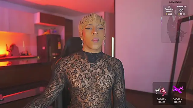 Snapshot of AmberRaus chatting on 01-06-26, 04:16 AmberRaus online show from 01-06-26, 04:16