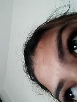 Srishtijain51 online show from 03-02-25, 11:50