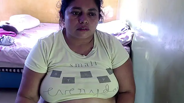 Snapshot of yulieth_bbw chatting on 06-02-26, 12:07 yulieth bbw online show from 06-02-26, 12:07