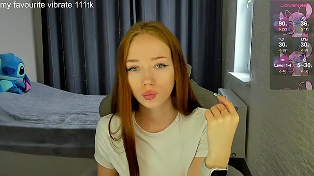 Hot Mia  online show from 03-11-25, 11:55