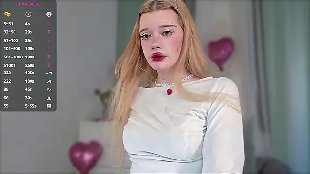 Snapshot of boobsybootie chatting on 02-13-26, 09:00 boobsybootie online show from 02-13-26, 09:00