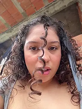 Snapshot of Shara_dreams chatting on 02-22-26, 05:11 Shara dreams online show from 02-22-26, 05:11