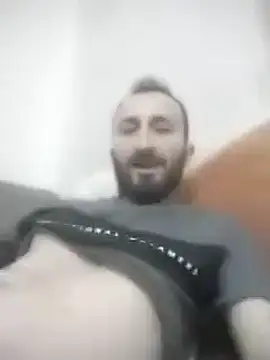 Snapshot of Yaramaz331 chatting on 03-18-25, 09:32 Yaramaz331 online show from 03-18-25, 09:32