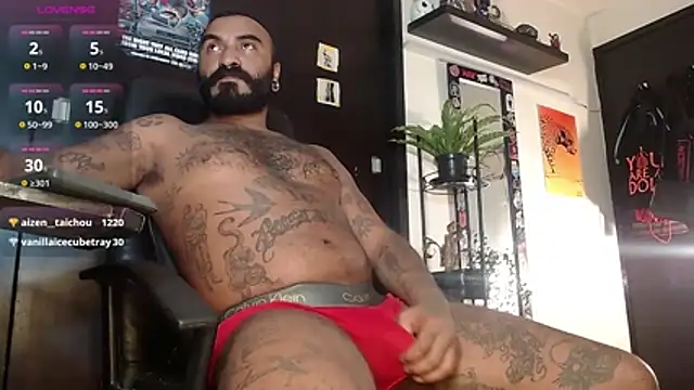 Snapshot of damian__darkside chatting on 02-13-26, 01:56 damian darkside online show from 02-13-26, 01:56