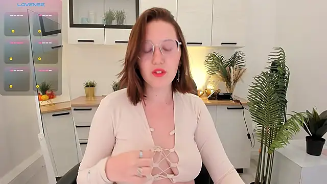 Charmy Gracy online show from 04-29-26, 11:36
