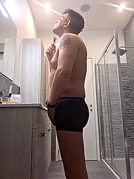 kekko-1982 online show from 11-18-25, 08:08