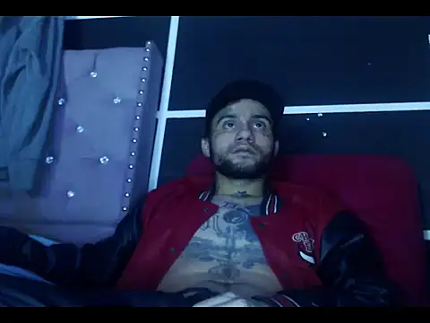 Snapshot of Christian_Stiven1 chatting on 10-23-25, 07:18 Christian Stiven1 online show from 10-23-25, 07:18