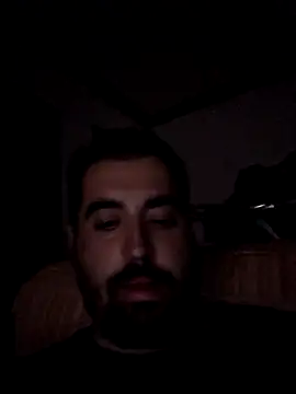 Snapshot of Antonio123499 chatting on 04-01-26, 04:02 Antonio123499 online show from 04-01-26, 04:02