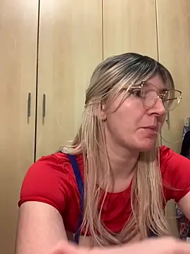 vanda26hot online show from 12-15-25, 06:23