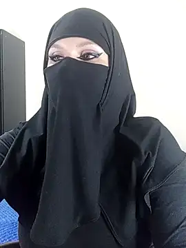 evelyn  salah online show from 07-18-26, 02:38
