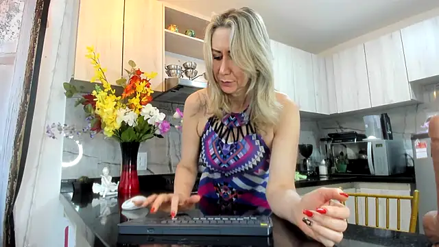 ashleymilf 1 online show from 04-19-26, 03:00