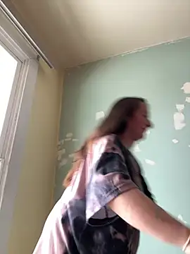 Snapshot of Mini_And_The_Bear chatting on 03-05-26, 03:30 Mini And The Bear online show from 03-05-26, 03:30