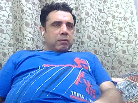 Snapshot of brilliant9 chatting on 08-02-26, 03:10 brilliant9 online show from 08-02-26, 03:10