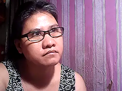Snapshot of sweetsosie18 chatting on 02-25-25, 02:33 sweetsosie18 online show from 02-25-25, 02:33