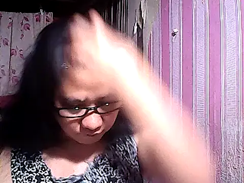 Snapshot of sweetsosie18 chatting on 02-25-25, 05:36 sweetsosie18 online show from 02-25-25, 05:36