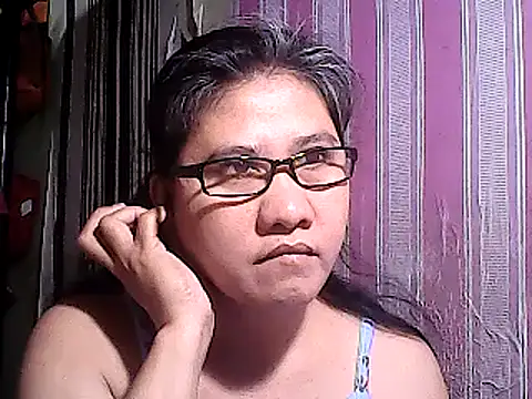 Snapshot of sweetsosie18 chatting on 02-26-25, 12:14 sweetsosie18 online show from 02-26-25, 12:14