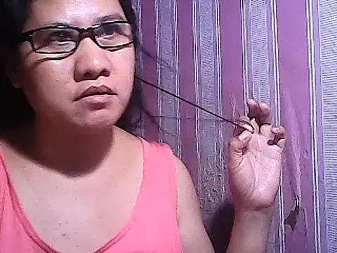 Snapshot of sweetsosie18 chatting on 03-04-25, 03:00 sweetsosie18 online show from 03-04-25, 03:00