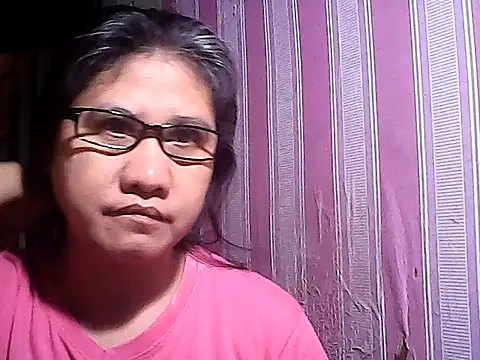 Snapshot of sweetsosie18 chatting on 03-08-25, 07:27 sweetsosie18 online show from 03-08-25, 07:27