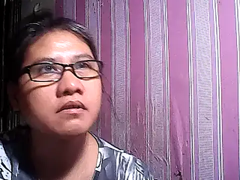Snapshot of sweetsosie18 chatting on 03-13-25, 02:27 sweetsosie18 online show from 03-13-25, 02:27