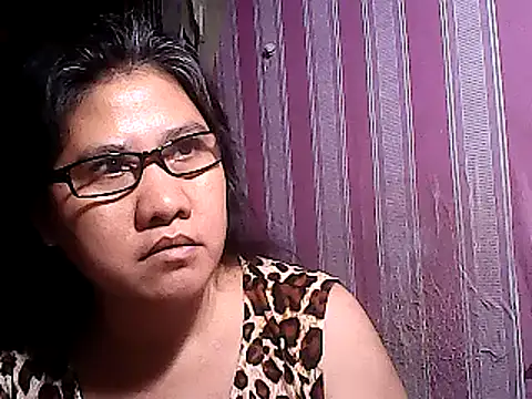 Snapshot of sweetsosie18 chatting on 03-15-25, 04:54 sweetsosie18 online show from 03-15-25, 04:54
