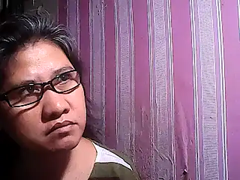 Snapshot of sweetsosie18 chatting on 03-17-25, 01:18 sweetsosie18 online show from 03-17-25, 01:18