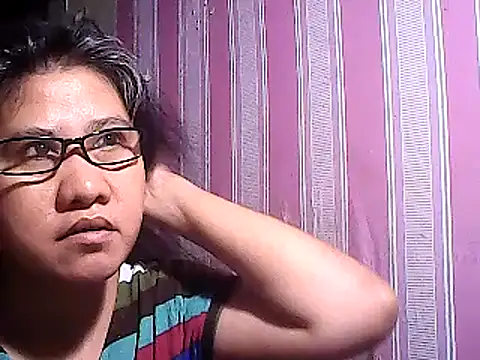 Snapshot of sweetsosie18 chatting on 03-17-25, 08:19 sweetsosie18 online show from 03-17-25, 08:19
