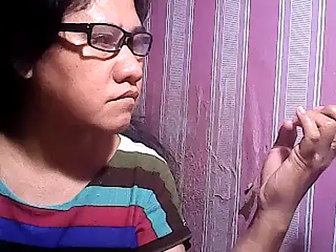 Snapshot of sweetsosie18 chatting on 03-19-25, 03:52 sweetsosie18 online show from 03-19-25, 03:52