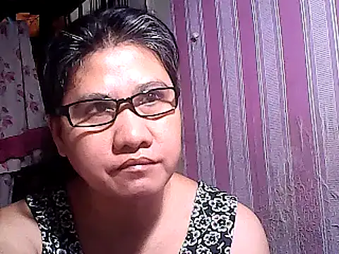 Snapshot of sweetsosie18 chatting on 03-23-25, 01:31 sweetsosie18 online show from 03-23-25, 01:31