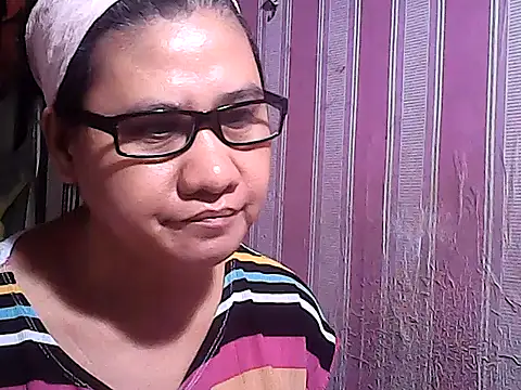 Snapshot of sweetsosie18 chatting on 09-26-25, 02:59 sweetsosie18 online show from 09-26-25, 02:59