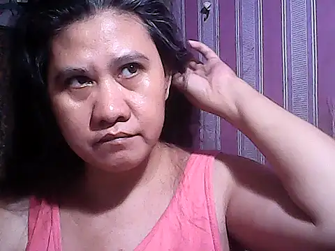 Snapshot of sweetsosie18 chatting on 10-02-25, 04:08 sweetsosie18 online show from 10-02-25, 04:08