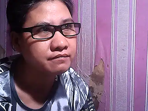 Snapshot of sweetsosie18 chatting on 10-08-25, 12:36 sweetsosie18 online show from 10-08-25, 12:36